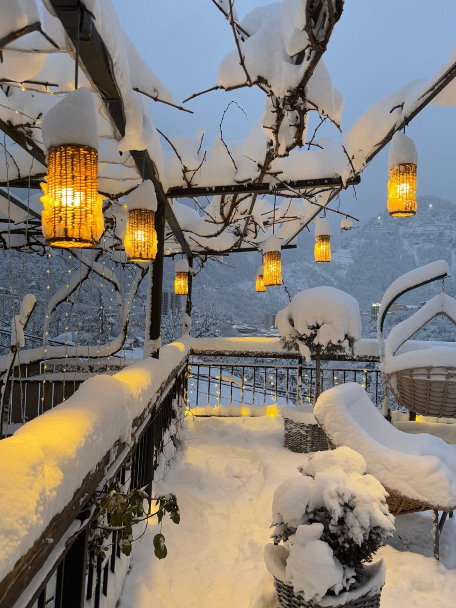 Hotel Borjomi Verde Buitenkant foto